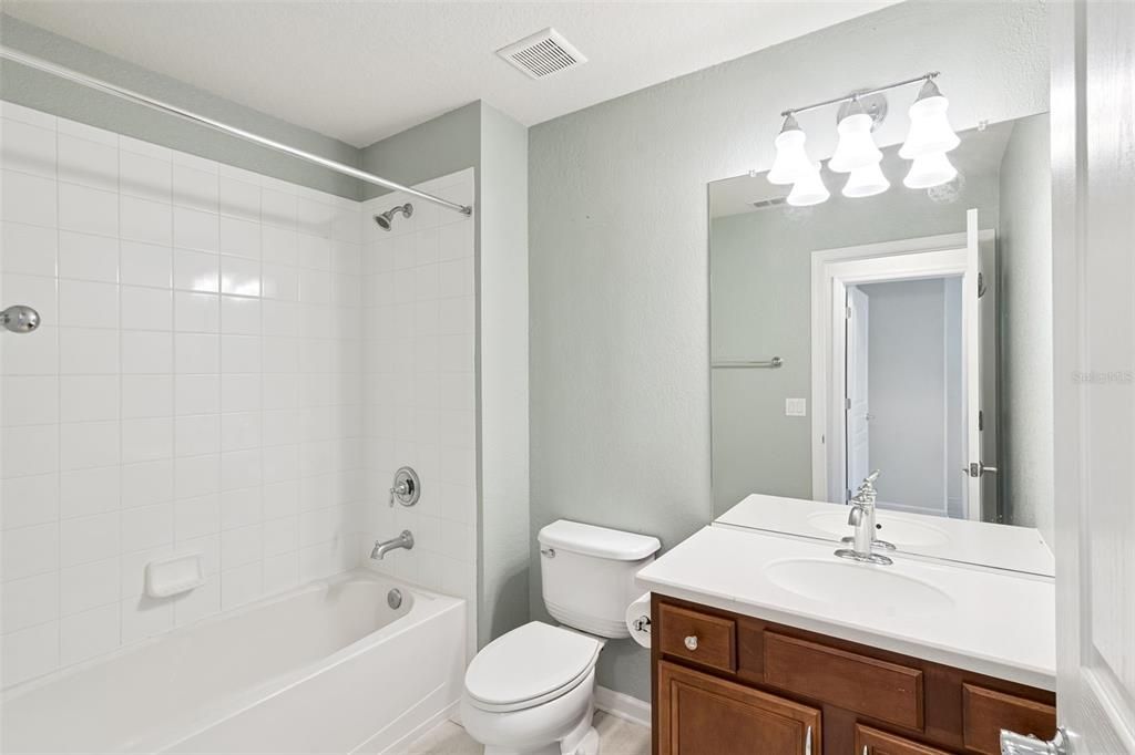 En Venta: $399,000 (3 camas, 2 baños, 1670 Pies cuadrados)