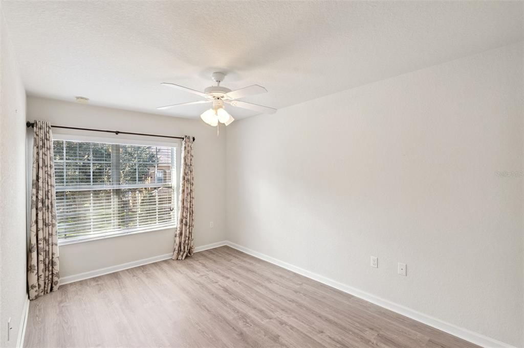 En Venta: $399,000 (3 camas, 2 baños, 1670 Pies cuadrados)