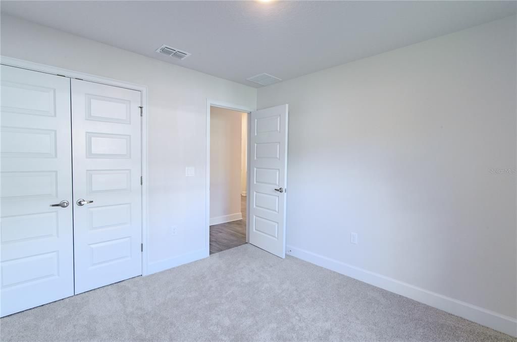 For Sale: $376,900 (4 beds, 3 baths, 2265 Square Feet)