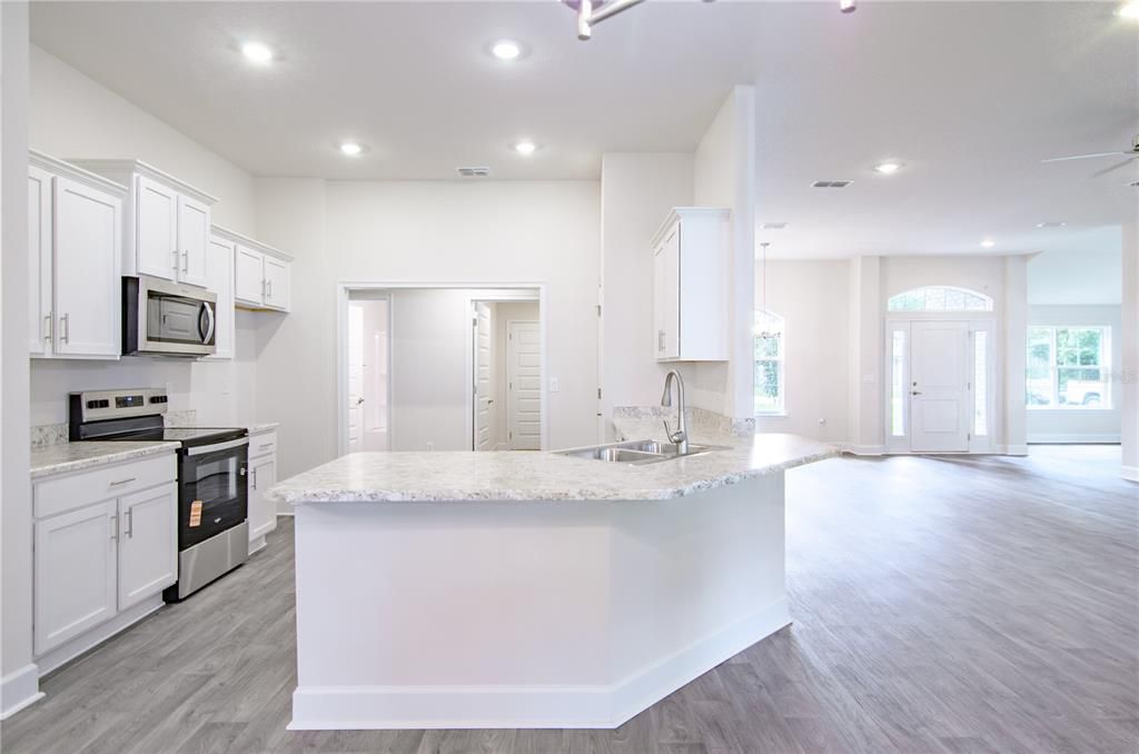 For Sale: $376,900 (4 beds, 3 baths, 2265 Square Feet)