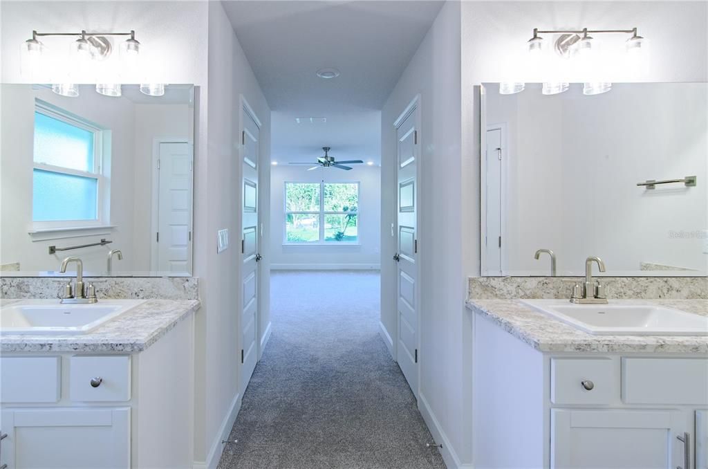 For Sale: $376,900 (4 beds, 3 baths, 2265 Square Feet)