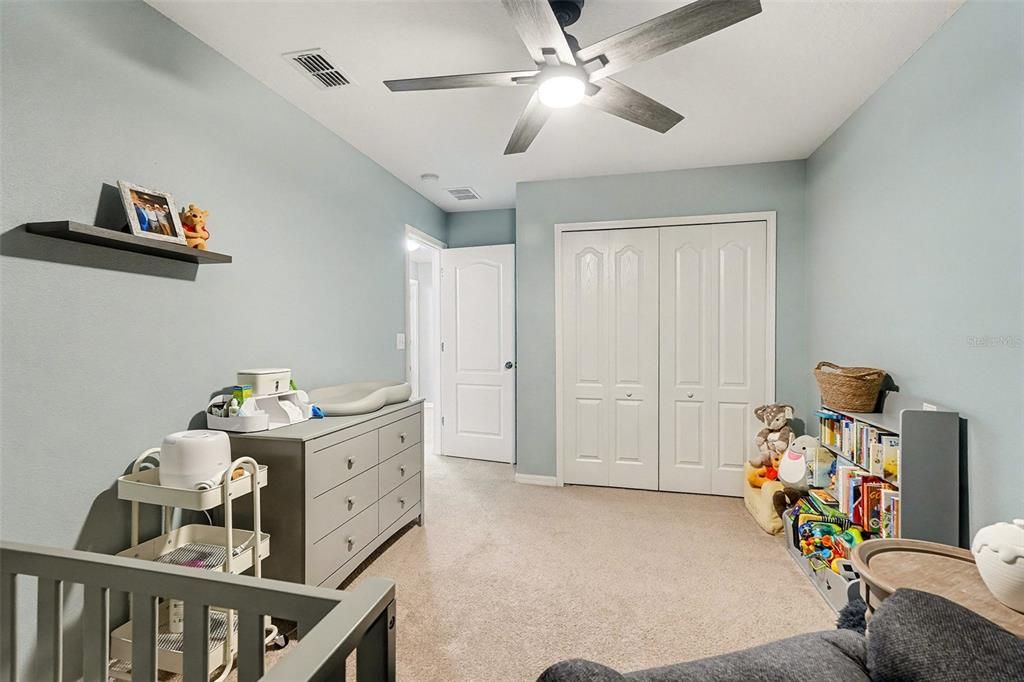 En Venta: $434,975 (5 camas, 3 baños, 2625 Pies cuadrados)