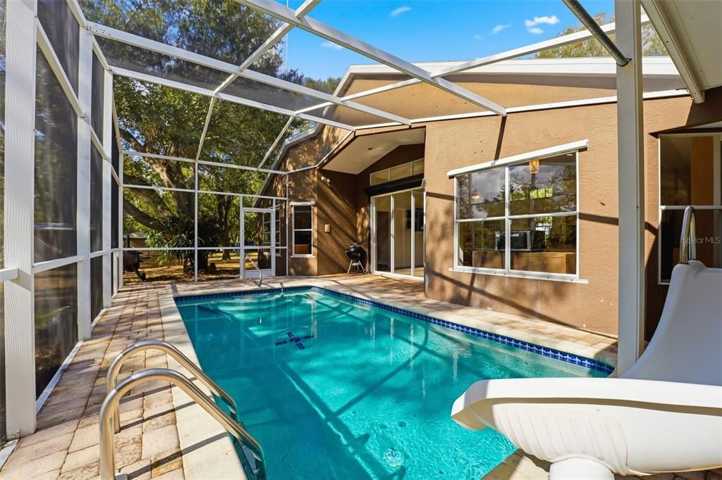 For Sale: $649,000 (3 beds, 2 baths, 1774 Square Feet)