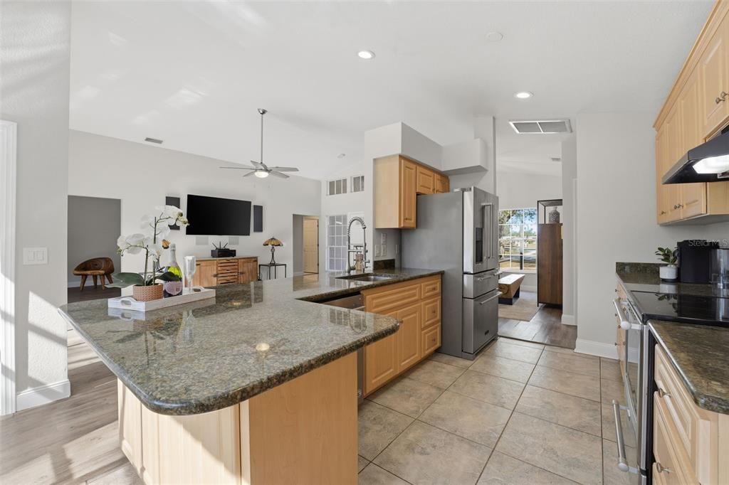 For Sale: $649,000 (3 beds, 2 baths, 1774 Square Feet)