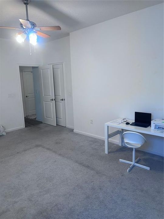 待售: $415,000 (4 贝兹, 3 浴室, 2404 平方英尺)