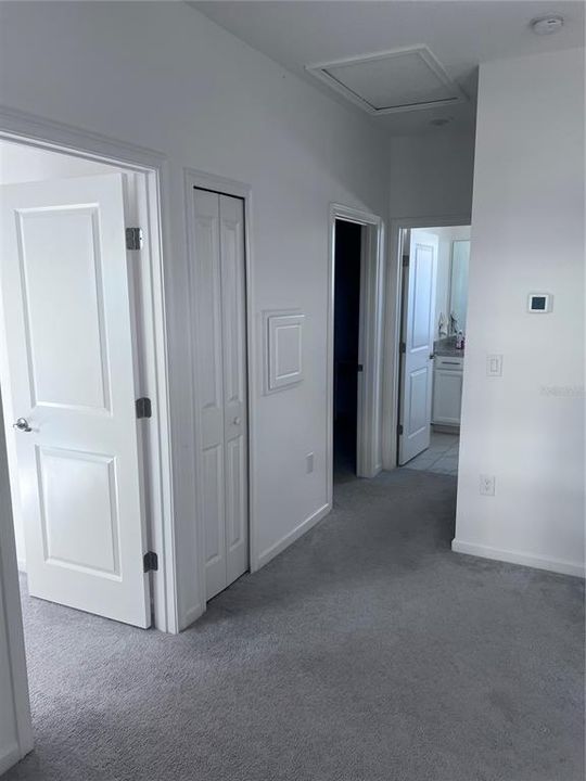 待售: $415,000 (4 贝兹, 3 浴室, 2404 平方英尺)