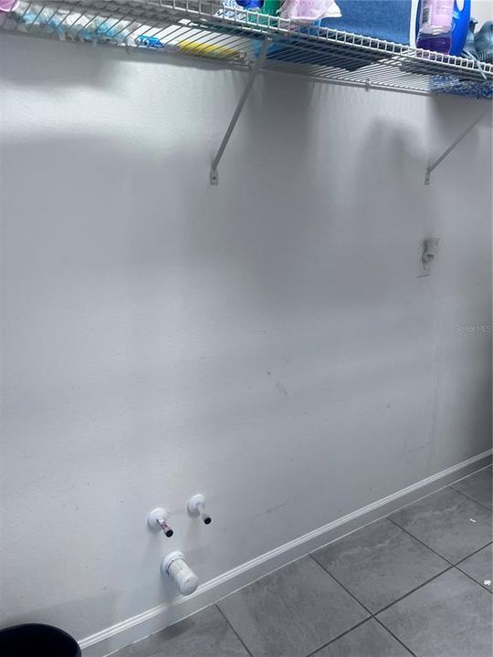 待售: $415,000 (4 贝兹, 3 浴室, 2404 平方英尺)