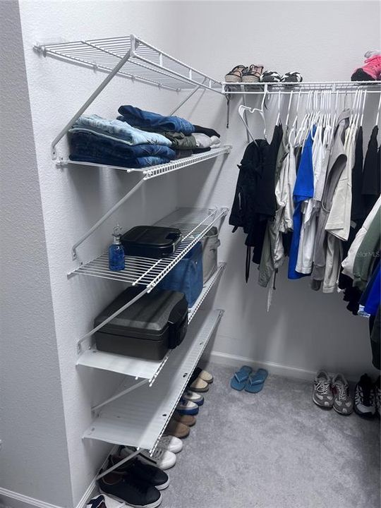 待售: $415,000 (4 贝兹, 3 浴室, 2404 平方英尺)