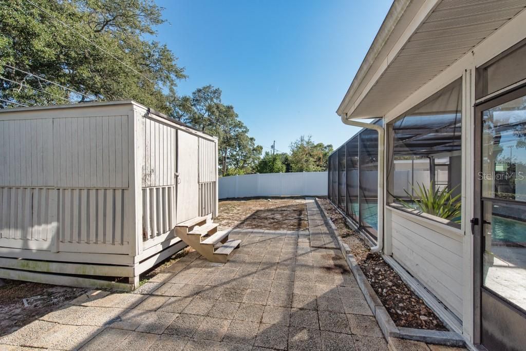 For Sale: $565,000 (4 beds, 2 baths, 2016 Square Feet)