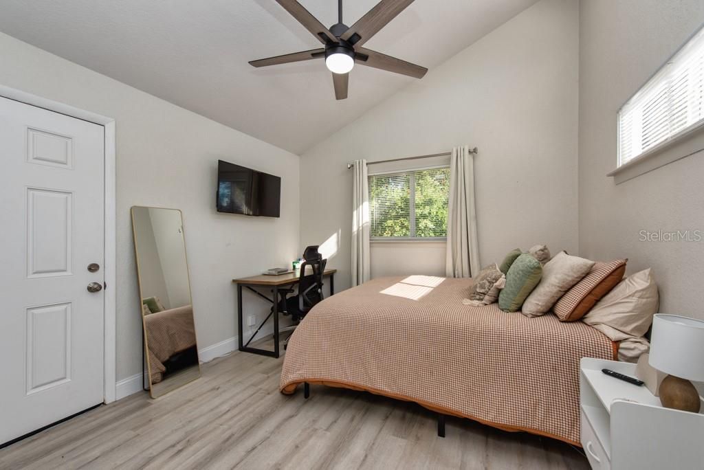 For Sale: $565,000 (4 beds, 2 baths, 2016 Square Feet)