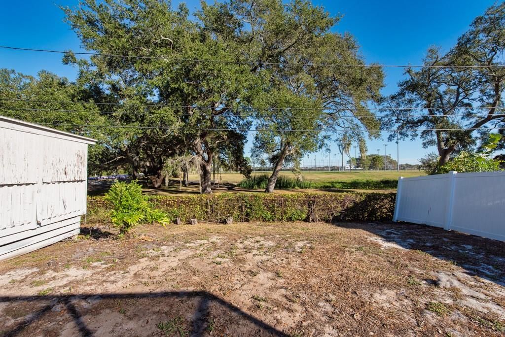 For Sale: $565,000 (4 beds, 2 baths, 2016 Square Feet)