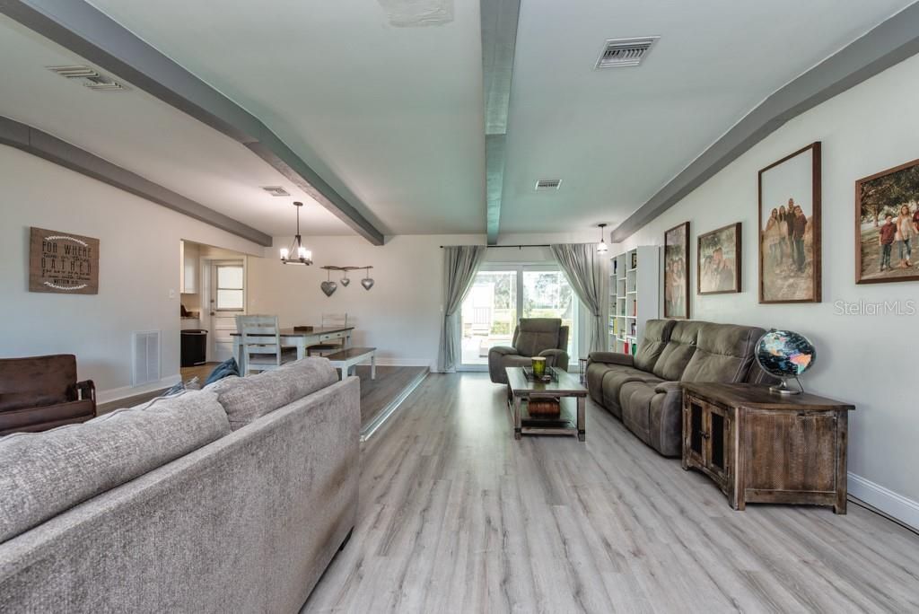 For Sale: $565,000 (4 beds, 2 baths, 2016 Square Feet)