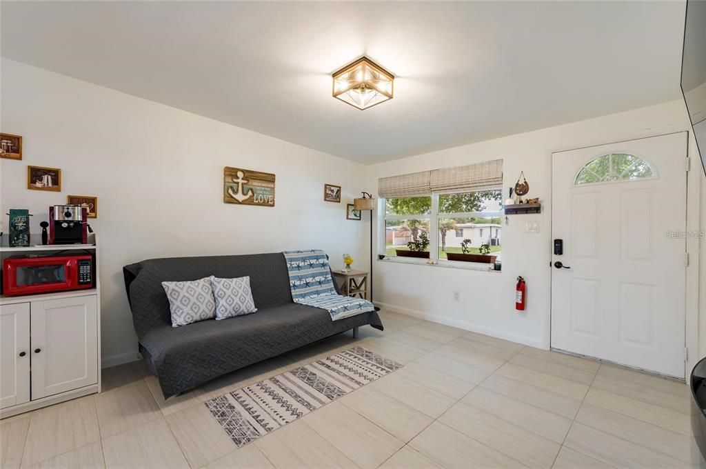 En Venta: $225,000 (2 camas, 1 baños, 676 Pies cuadrados)