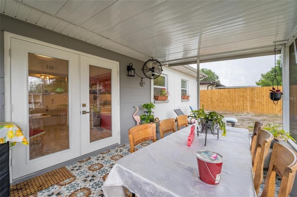 En Venta: $225,000 (2 camas, 1 baños, 676 Pies cuadrados)