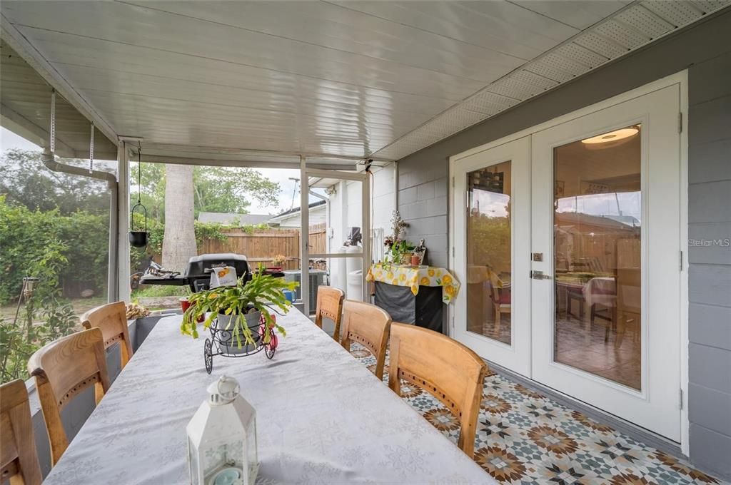 En Venta: $225,000 (2 camas, 1 baños, 676 Pies cuadrados)