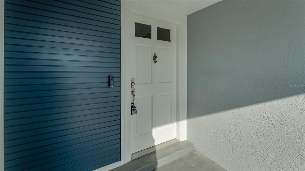 For Sale: $360,000 (3 beds, 2 baths, 1306 Square Feet)