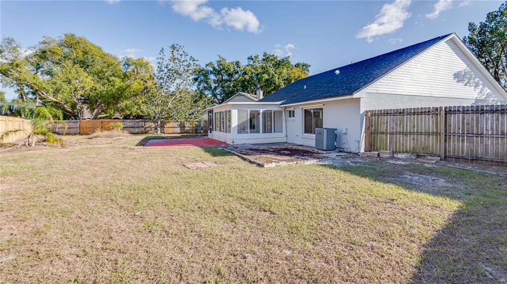 For Sale: $360,000 (3 beds, 2 baths, 1306 Square Feet)