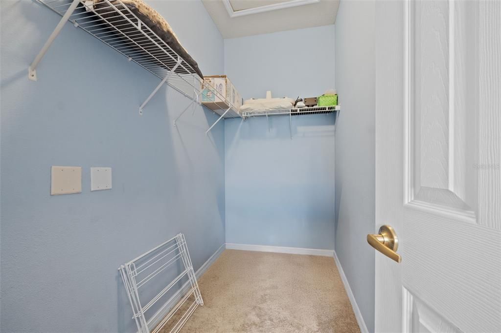 For Sale: $262,000 (2 beds, 2 baths, 1015 Square Feet)