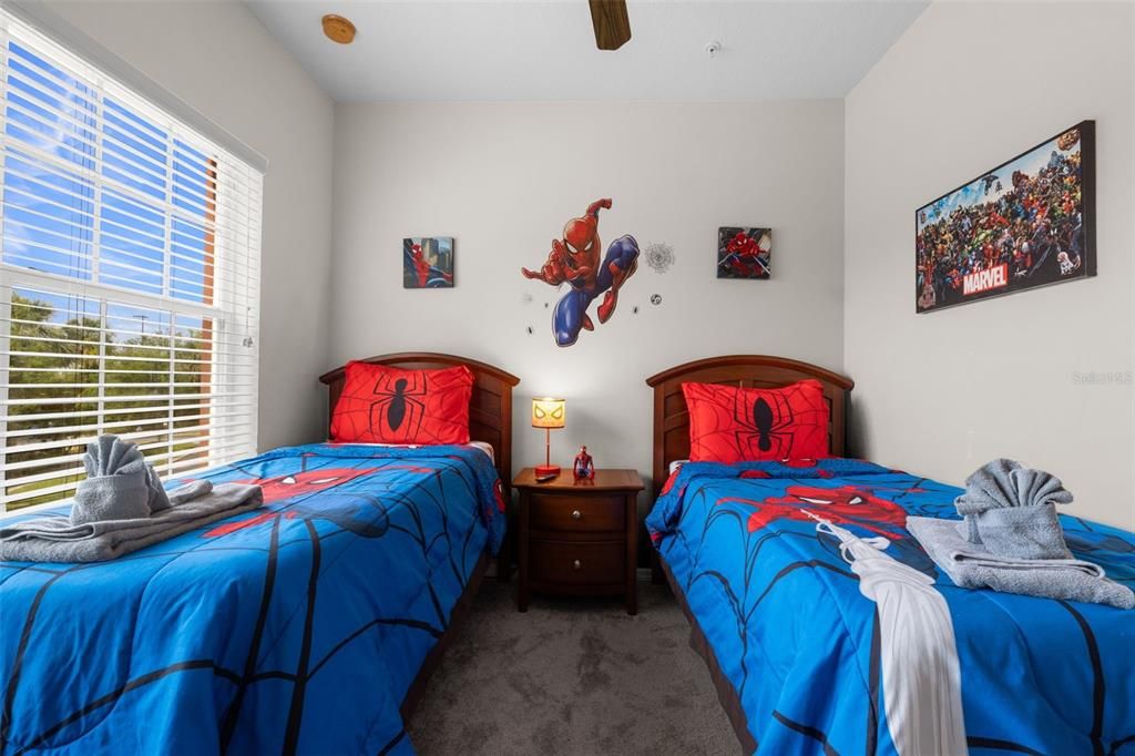 For Sale: $262,000 (2 beds, 2 baths, 1015 Square Feet)