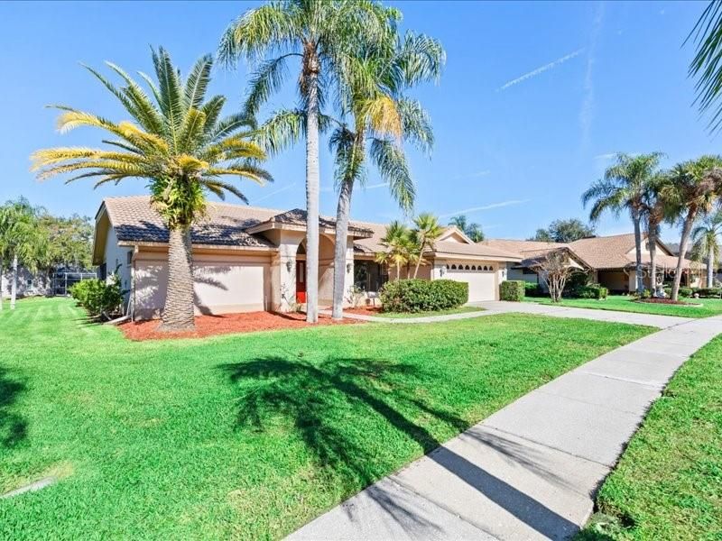 For Sale: $550,000 (3 beds, 2 baths, 2010 Square Feet)