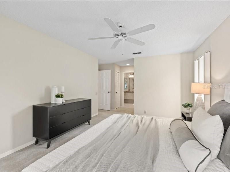 For Sale: $550,000 (3 beds, 2 baths, 2010 Square Feet)