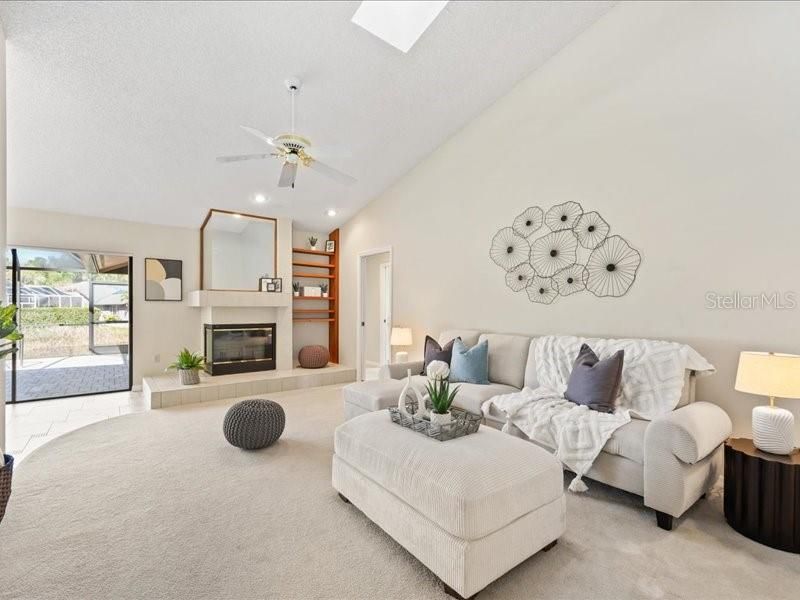 For Sale: $550,000 (3 beds, 2 baths, 2010 Square Feet)