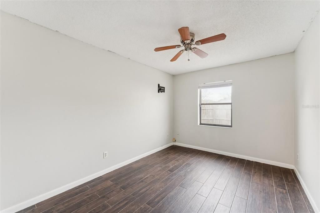 En Venta: $337,500 (3 camas, 3 baños, 1856 Pies cuadrados)