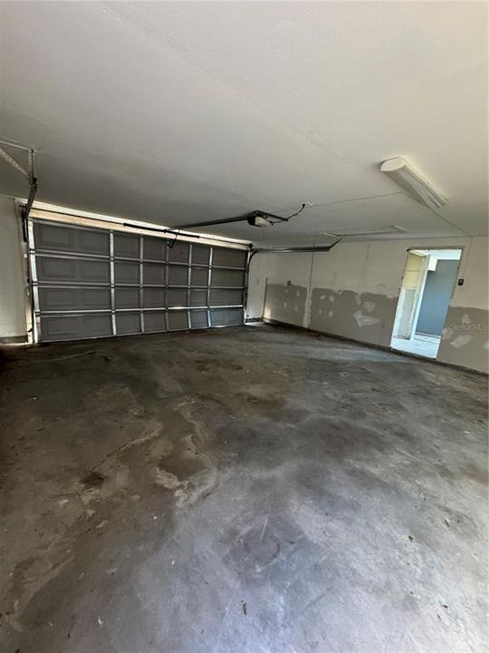 На продажу: $125,000 (2 спален, 2 ванн, 1114 Квадратных фут)