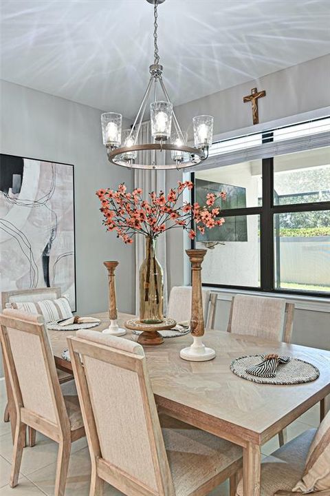 For Rent: $4,500 (3 beds, 2 baths, 2084 Square Feet)