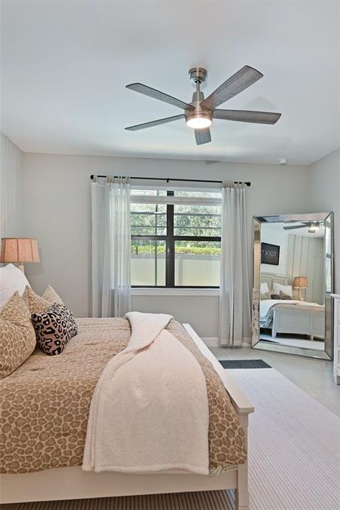 For Rent: $4,500 (3 beds, 2 baths, 2084 Square Feet)