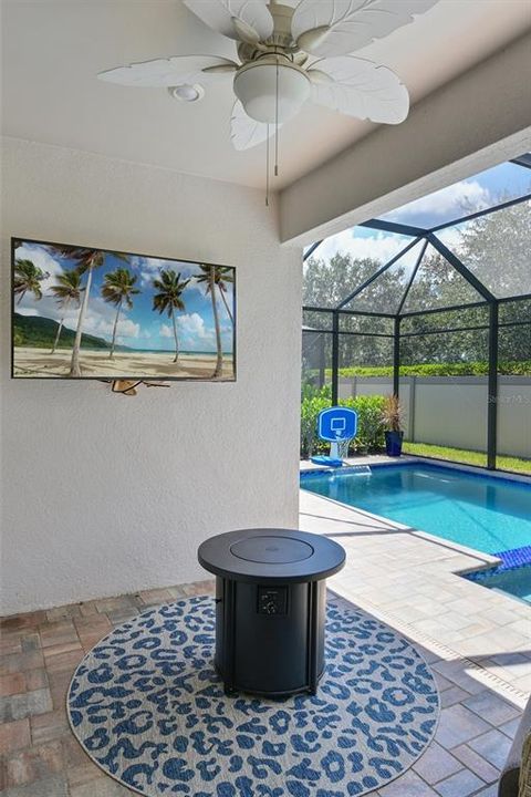 For Rent: $4,500 (3 beds, 2 baths, 2084 Square Feet)