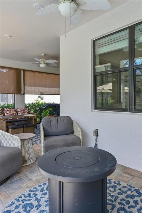 For Rent: $4,500 (3 beds, 2 baths, 2084 Square Feet)