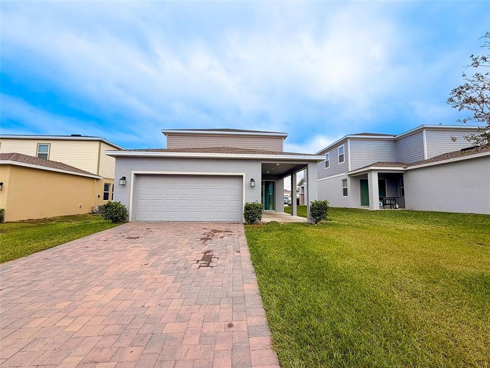 For Rent: $2,800 (4 beds, 3 baths, 2455 Square Feet)