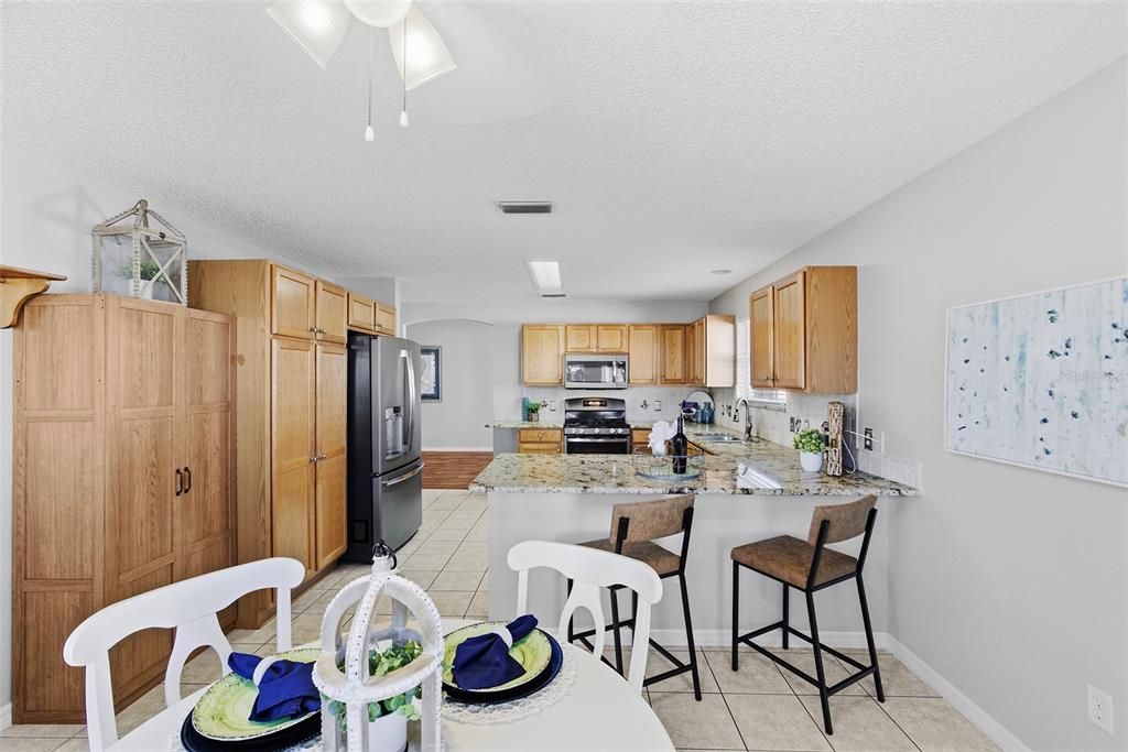 For Sale: $385,000 (3 beds, 2 baths, 1932 Square Feet)