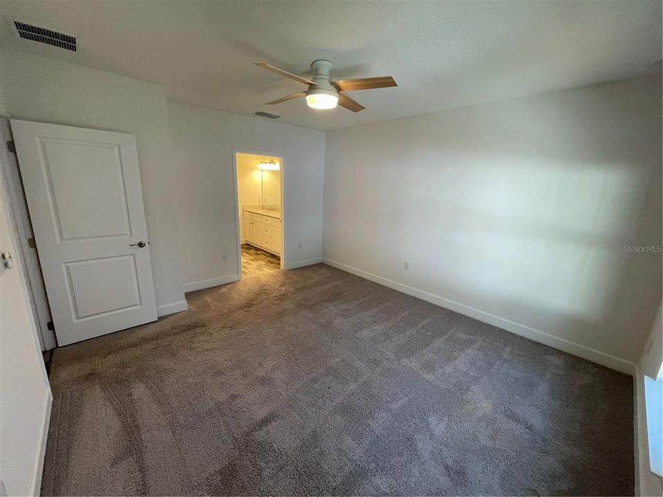 For Sale: $338,000 (3 beds, 2 baths, 1822 Square Feet)