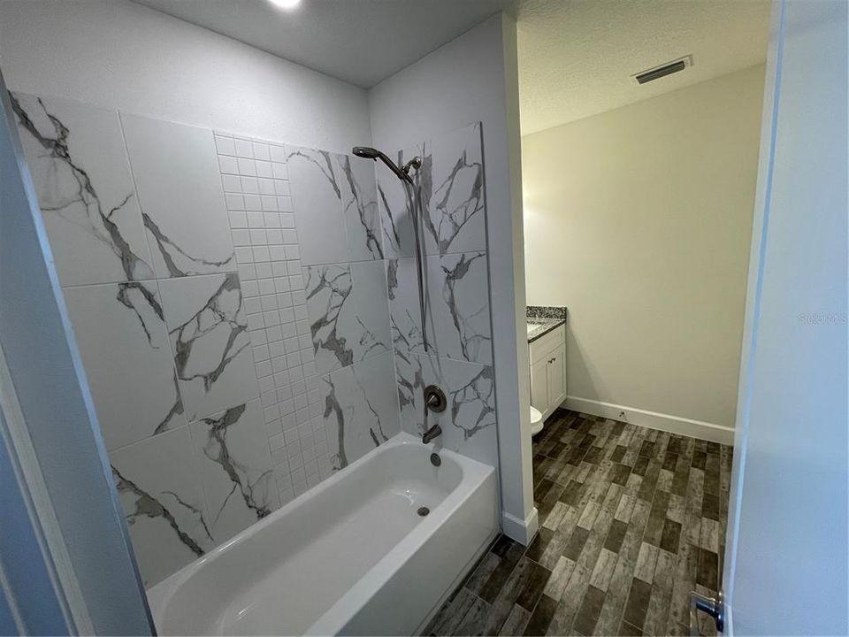 For Sale: $338,000 (3 beds, 2 baths, 1822 Square Feet)