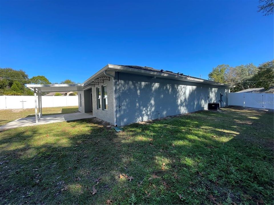 For Sale: $338,000 (3 beds, 2 baths, 1822 Square Feet)