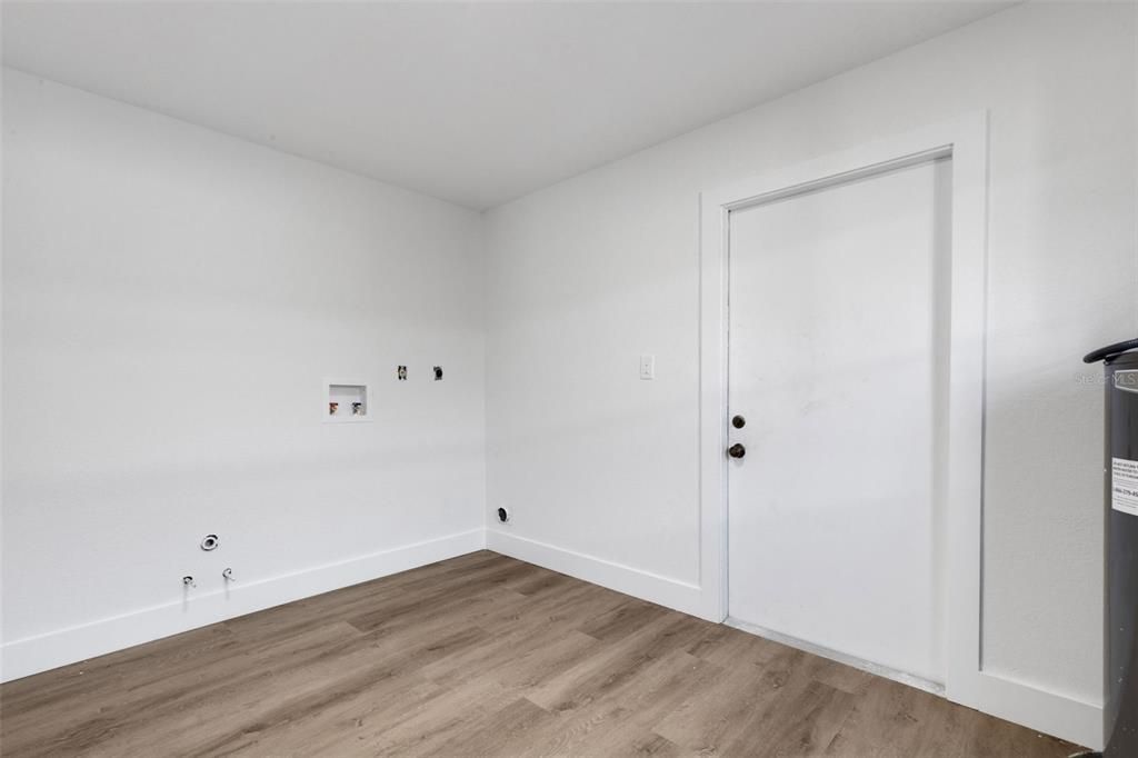 待售: $340,000 (3 贝兹, 2 浴室, 1171 平方英尺)