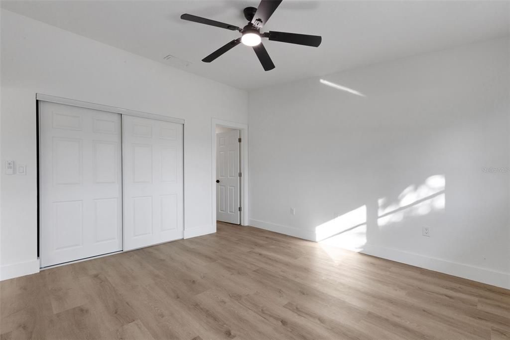 待售: $340,000 (3 贝兹, 2 浴室, 1171 平方英尺)