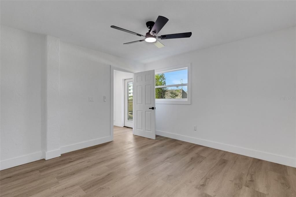 待售: $340,000 (3 贝兹, 2 浴室, 1171 平方英尺)