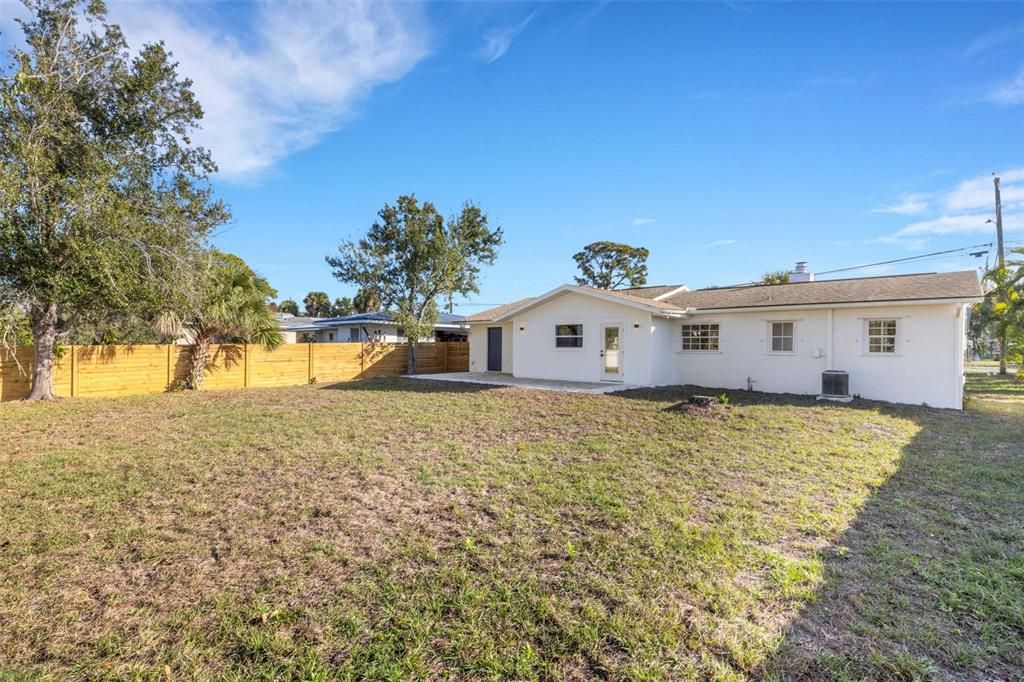 待售: $340,000 (3 贝兹, 2 浴室, 1171 平方英尺)