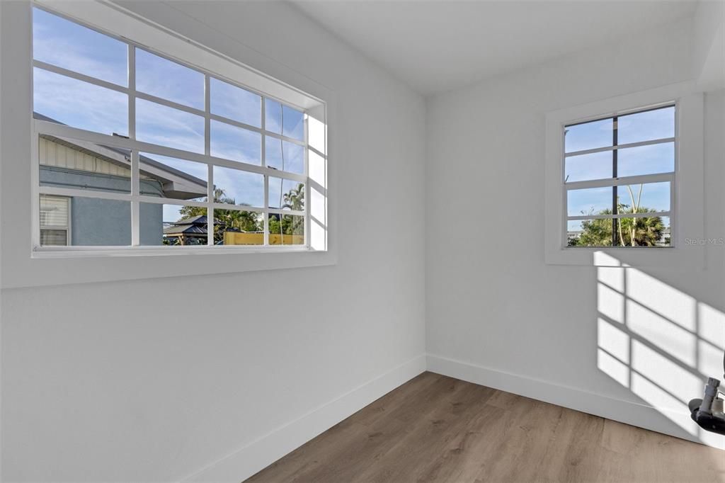 待售: $340,000 (3 贝兹, 2 浴室, 1171 平方英尺)