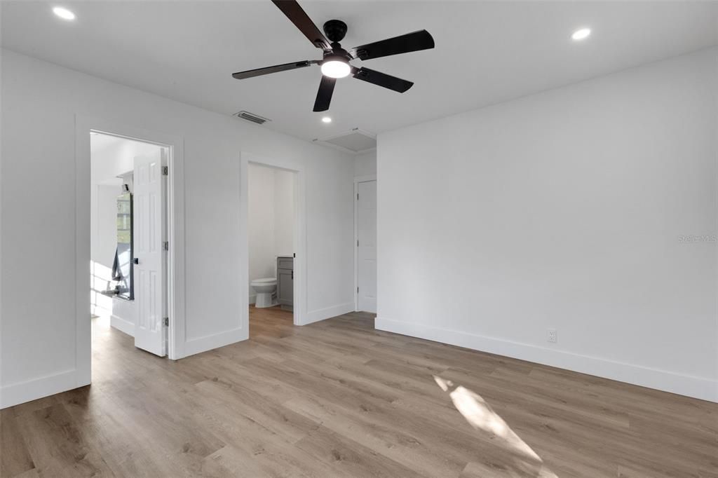 待售: $340,000 (3 贝兹, 2 浴室, 1171 平方英尺)