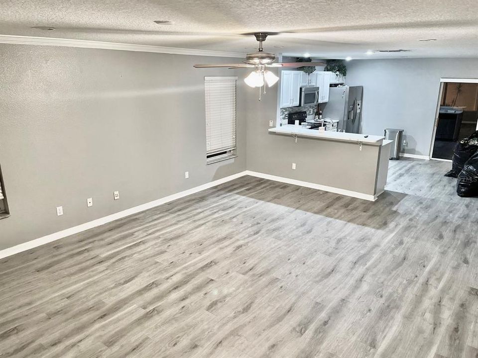 出租: $2,500 (3 贝兹, 2 浴室, 1692 平方英尺)