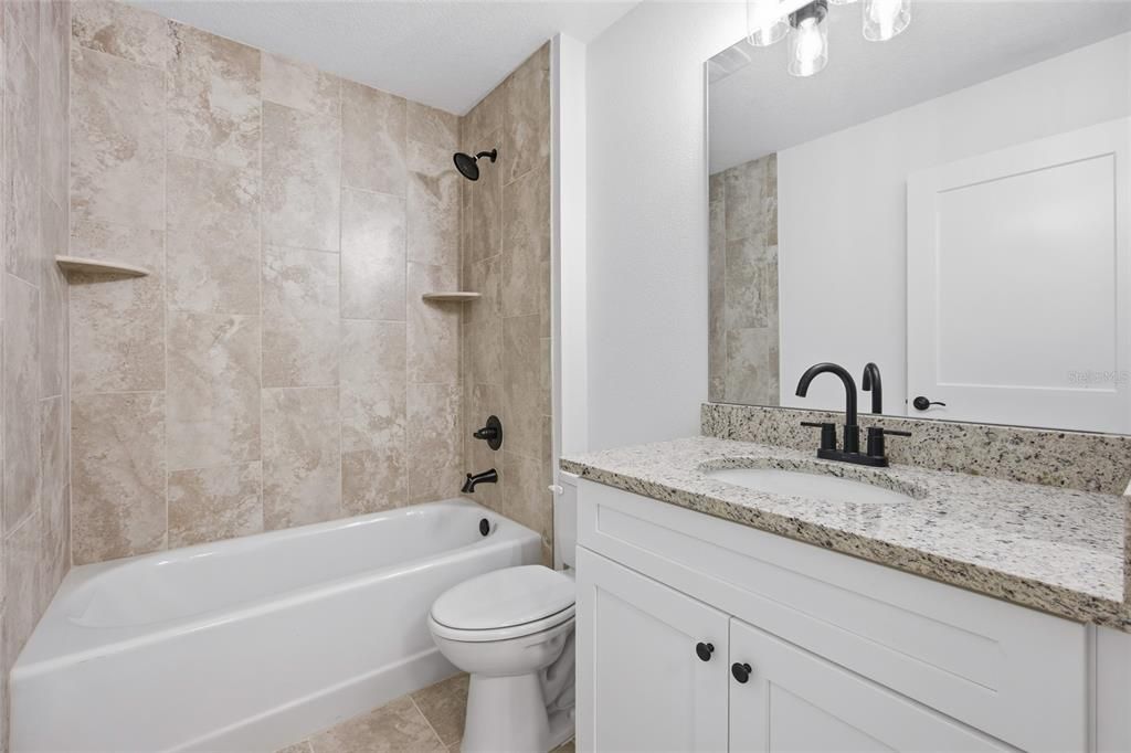 На продажу: $289,000 (4 спален, 2 ванн, 1473 Квадратных фут)