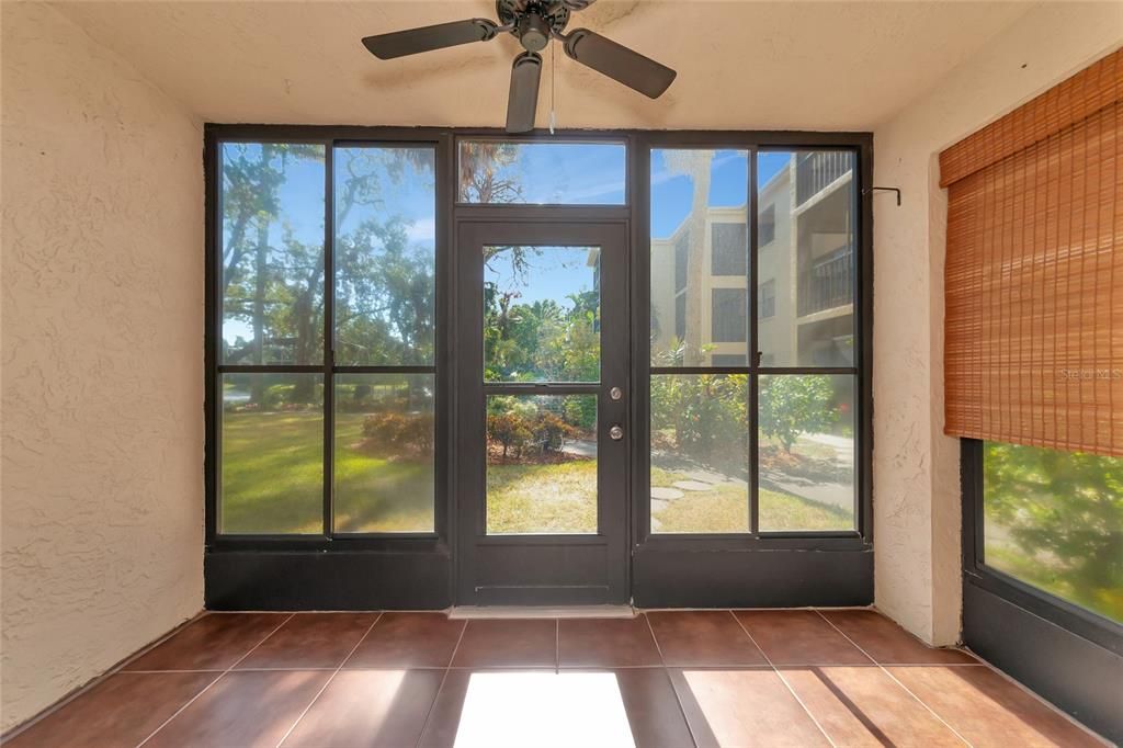 For Rent: $1,400 (2 beds, 2 baths, 1050 Square Feet)