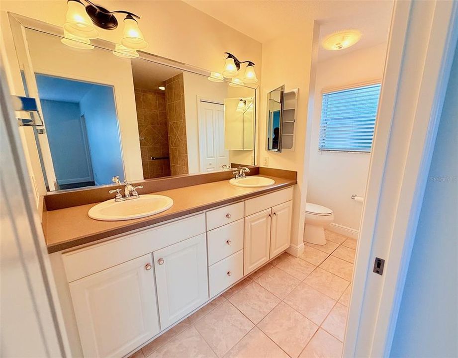 待售: $364,000 (3 贝兹, 2 浴室, 1521 平方英尺)