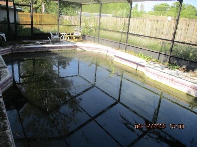 En Venta: $289,900 (3 camas, 2 baños, 2044 Pies cuadrados)