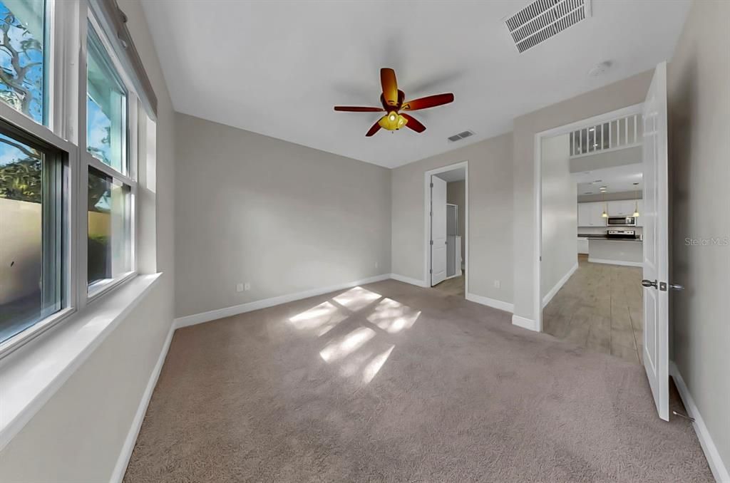 For Sale: $349,000 (3 beds, 2 baths, 1962 Square Feet)