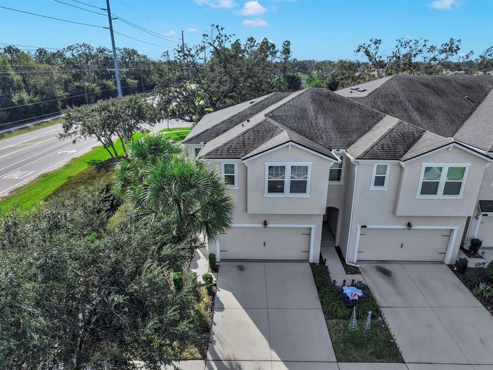 For Sale: $349,000 (3 beds, 2 baths, 1962 Square Feet)